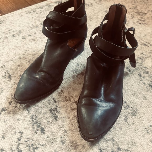 Jeffrey Campbell | Everly Black Leather Buckle Cutout Ankle Booties Size 8 - Picture 5 of 5